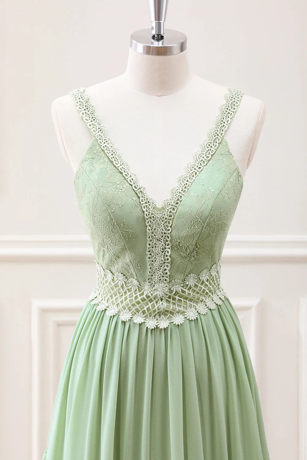 A Line Green V Neck Ruffled Tiered Lace Maxi Dress