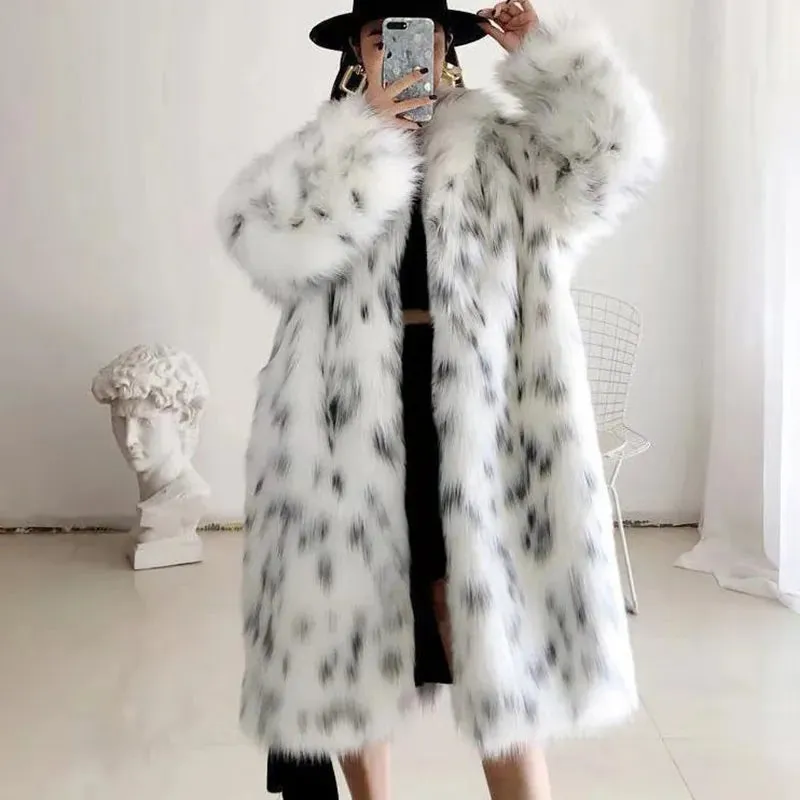 Faux Fox Fur Plus Size Coat for Women. White Fur with Long Sleeve Jacket