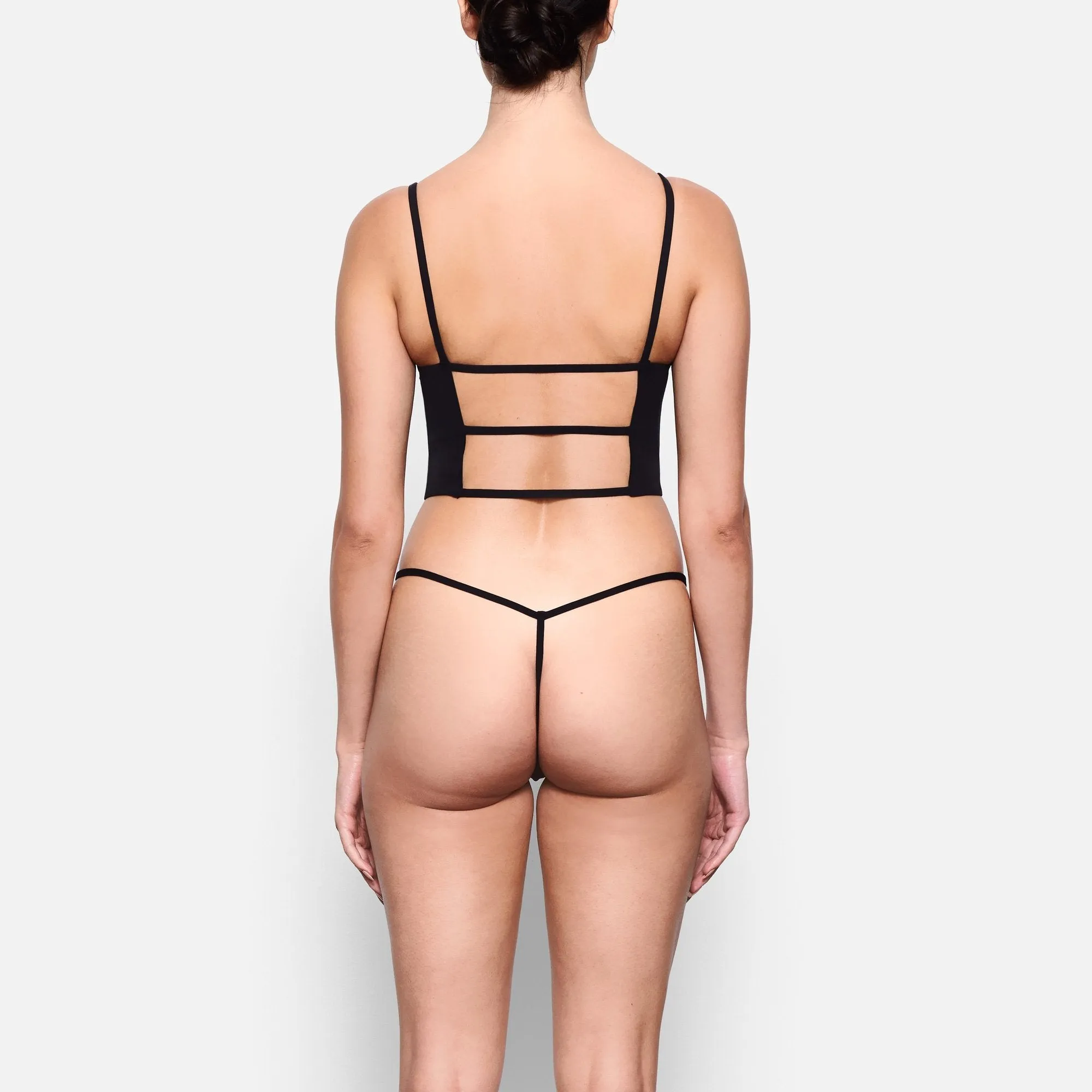 FITS EVERYBODY STRAPPY BACK CAMI | ONYX