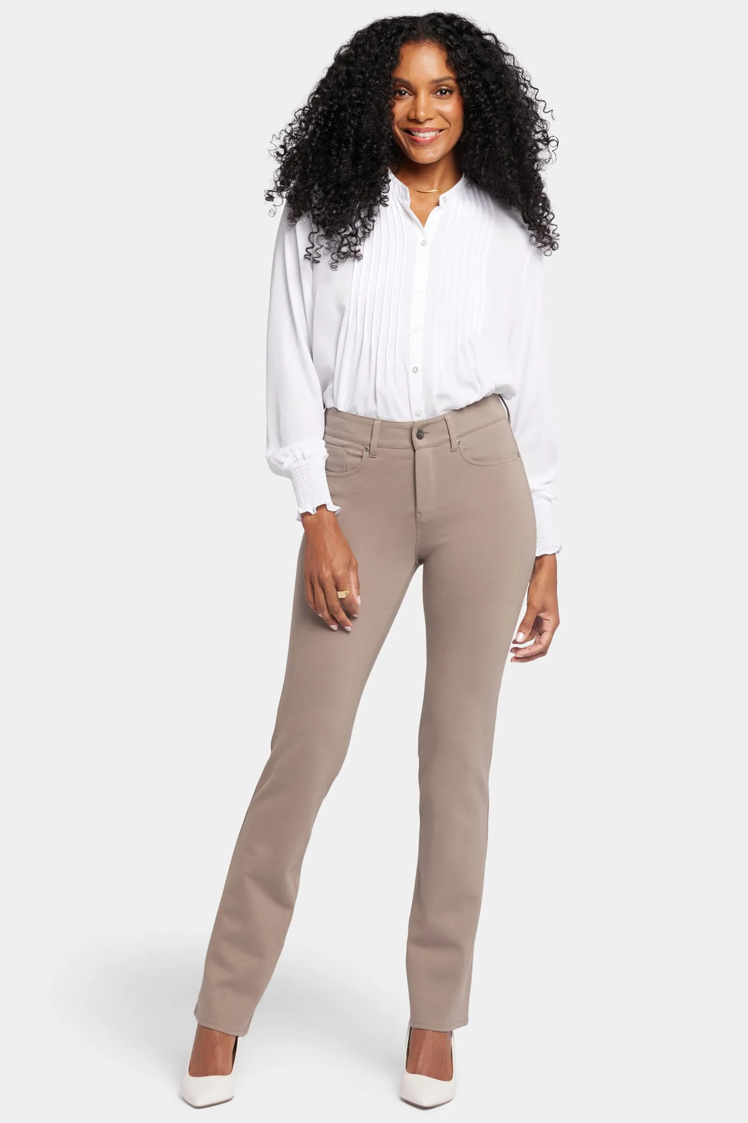 Marilyn Straight Pants In Petite - Saddlewood