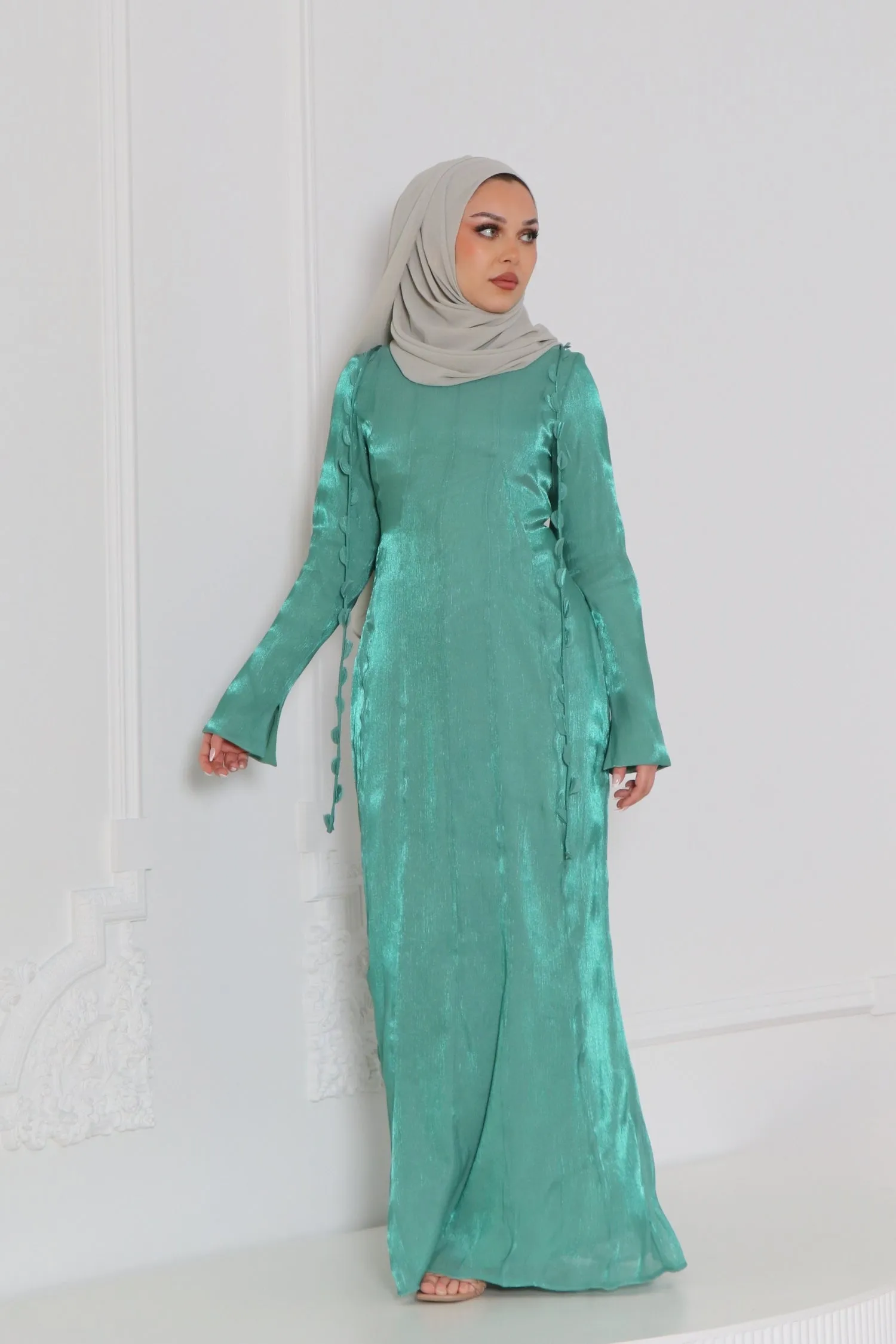 Nailea Organza Maxi Dress- Emerald