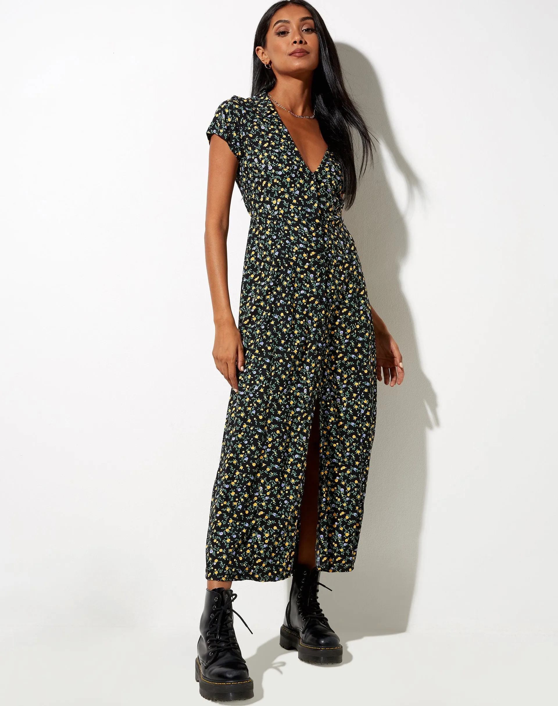 Salara Midi Dress in Flowing Flower Black